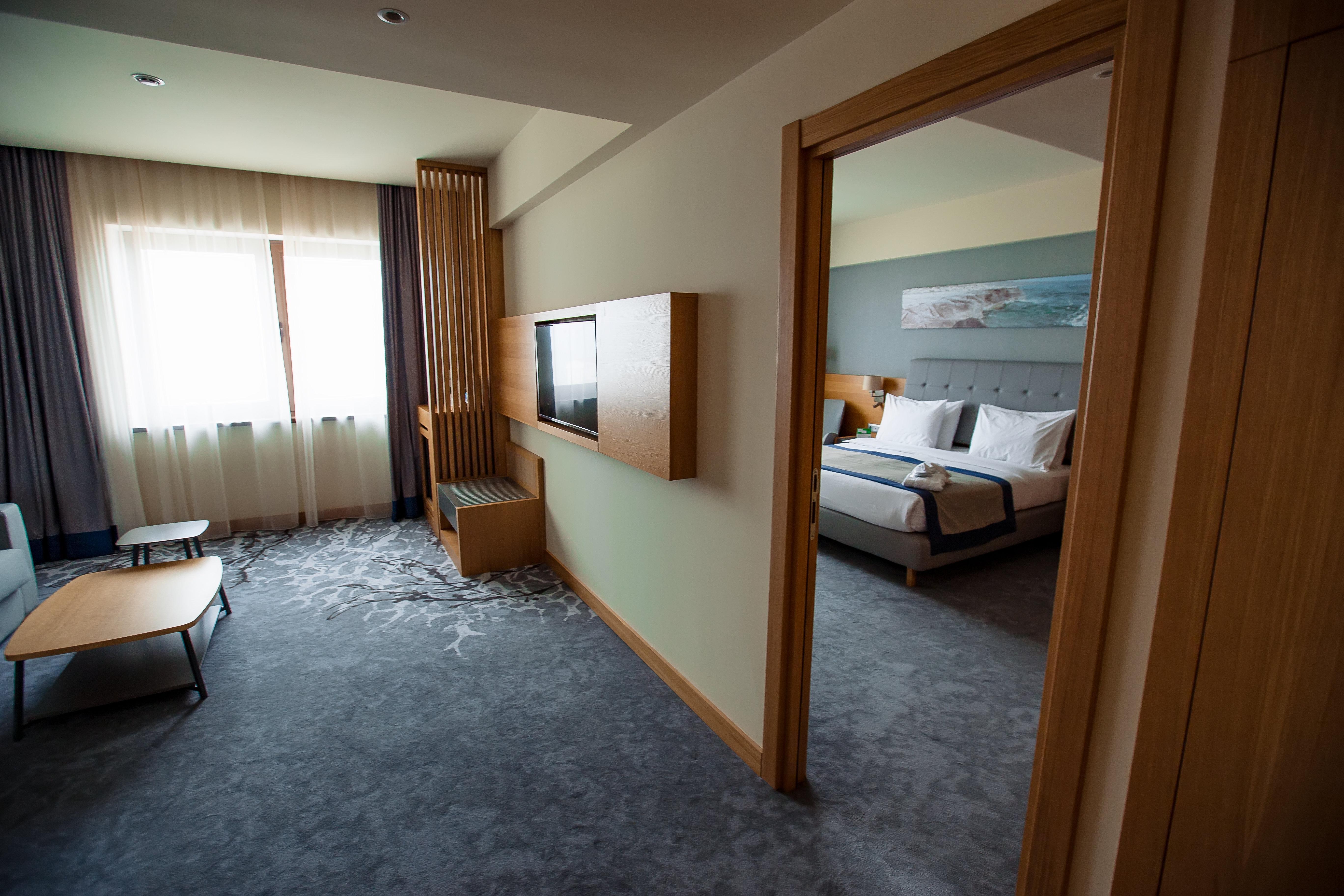Holiday Inn - Aktau - Seaside By Ihg Exteriér fotografie