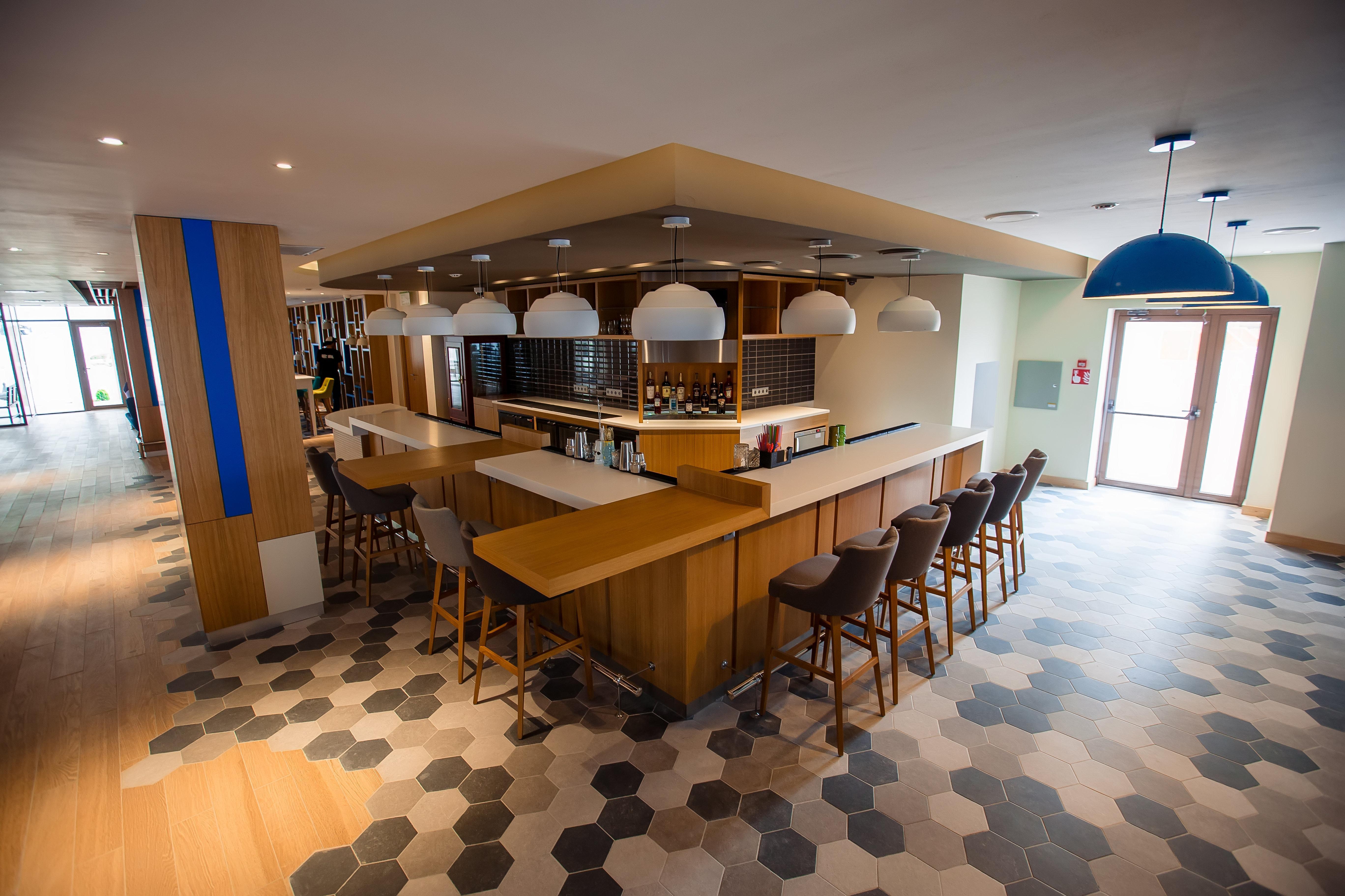 Holiday Inn - Aktau - Seaside By Ihg Exteriér fotografie