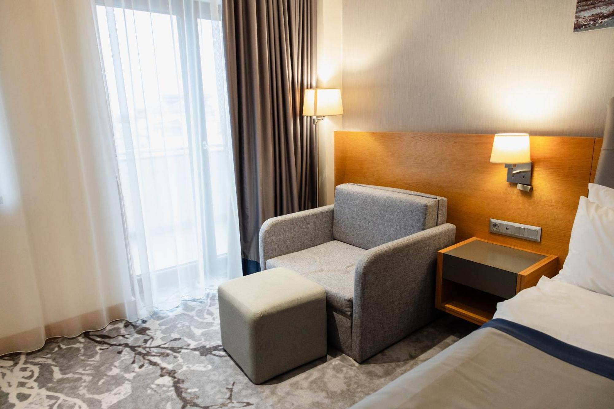 Holiday Inn - Aktau - Seaside By Ihg Exteriér fotografie