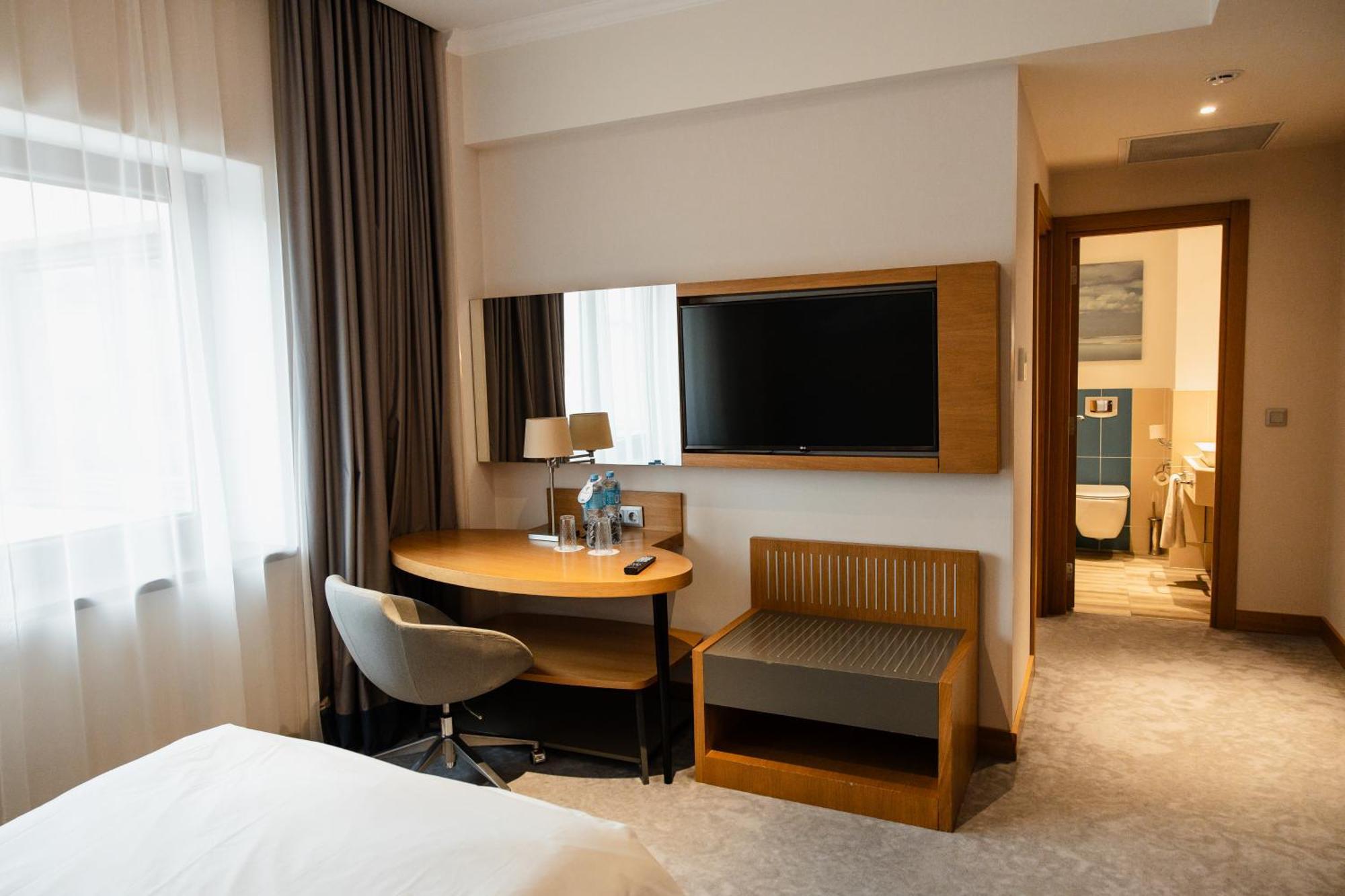 Holiday Inn - Aktau - Seaside By Ihg Exteriér fotografie